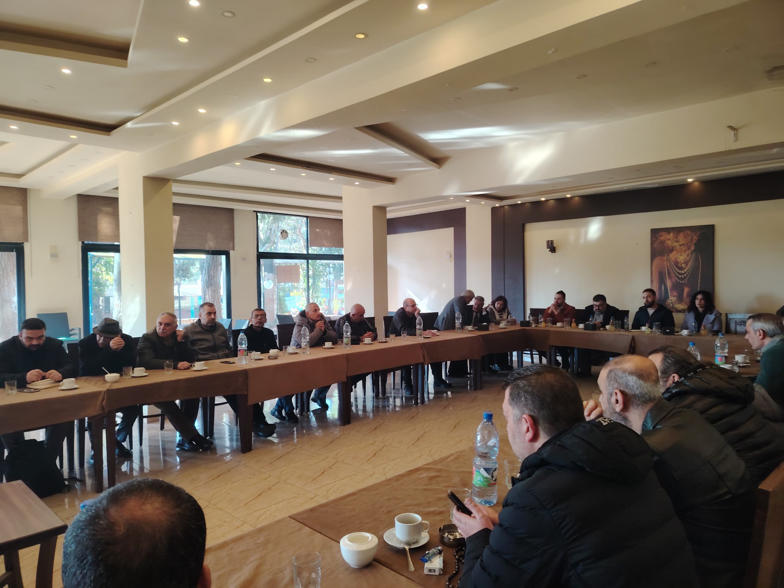 حوارات مع المجتمع المدني و المحلي