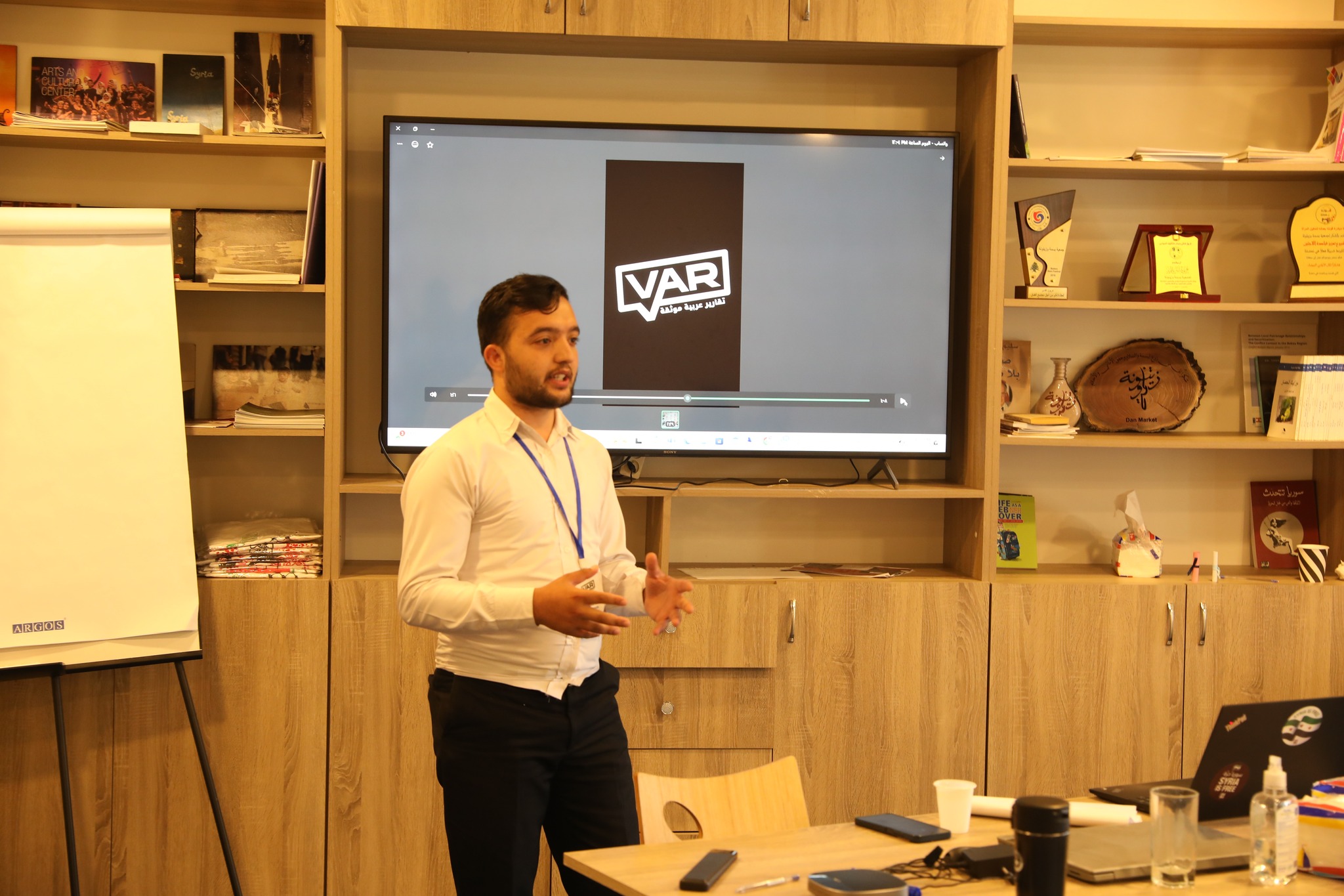 لقاء المبادرات الشبابية ضمن مشروع "تعزيز قيادة اللاجئين"